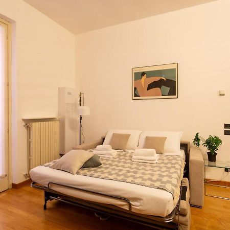מילאנו The Best Rent - Modern Apartment In The Center מראה חיצוני תמונה