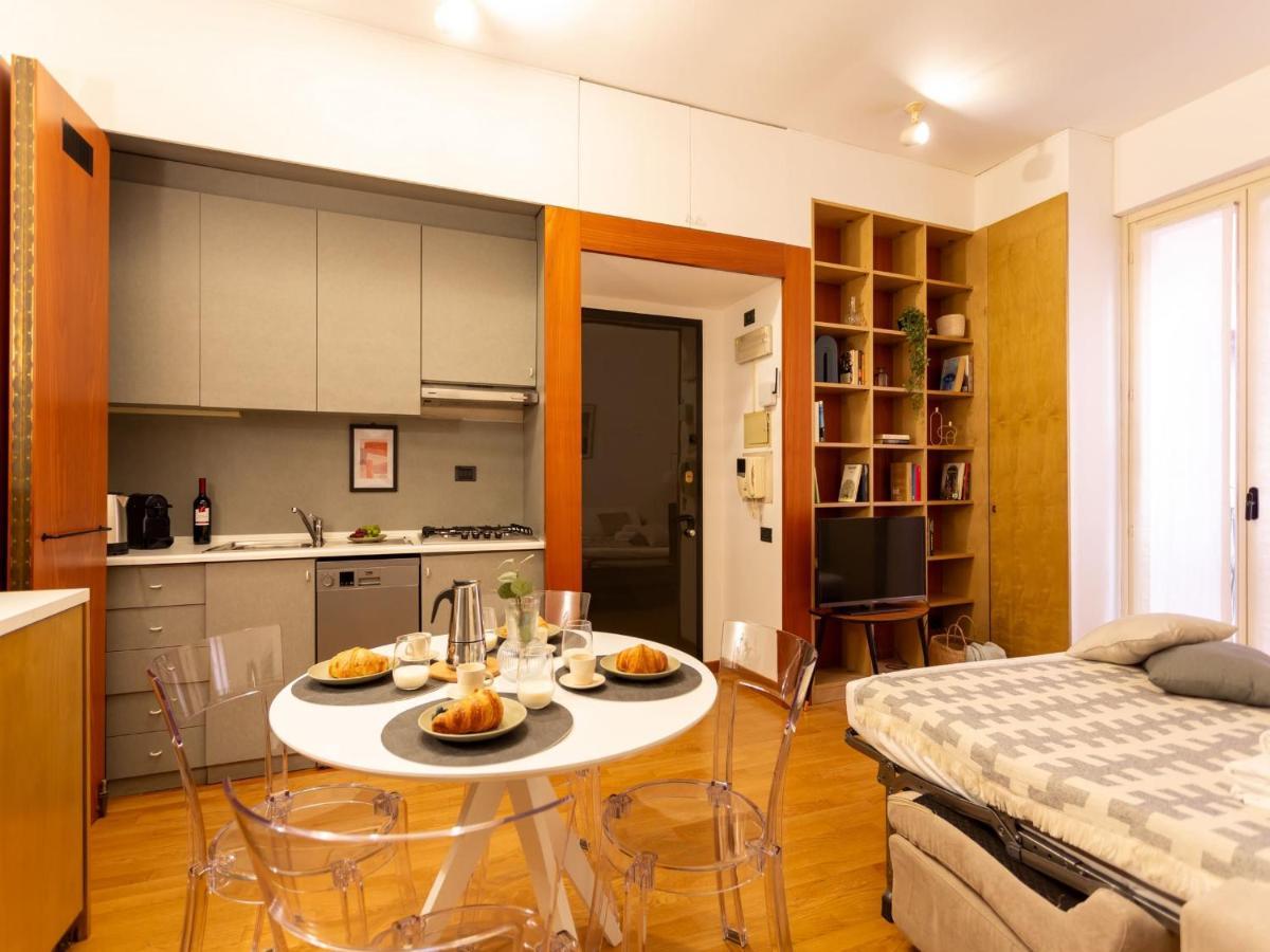 מילאנו The Best Rent - Modern Apartment In The Center מראה חיצוני תמונה
