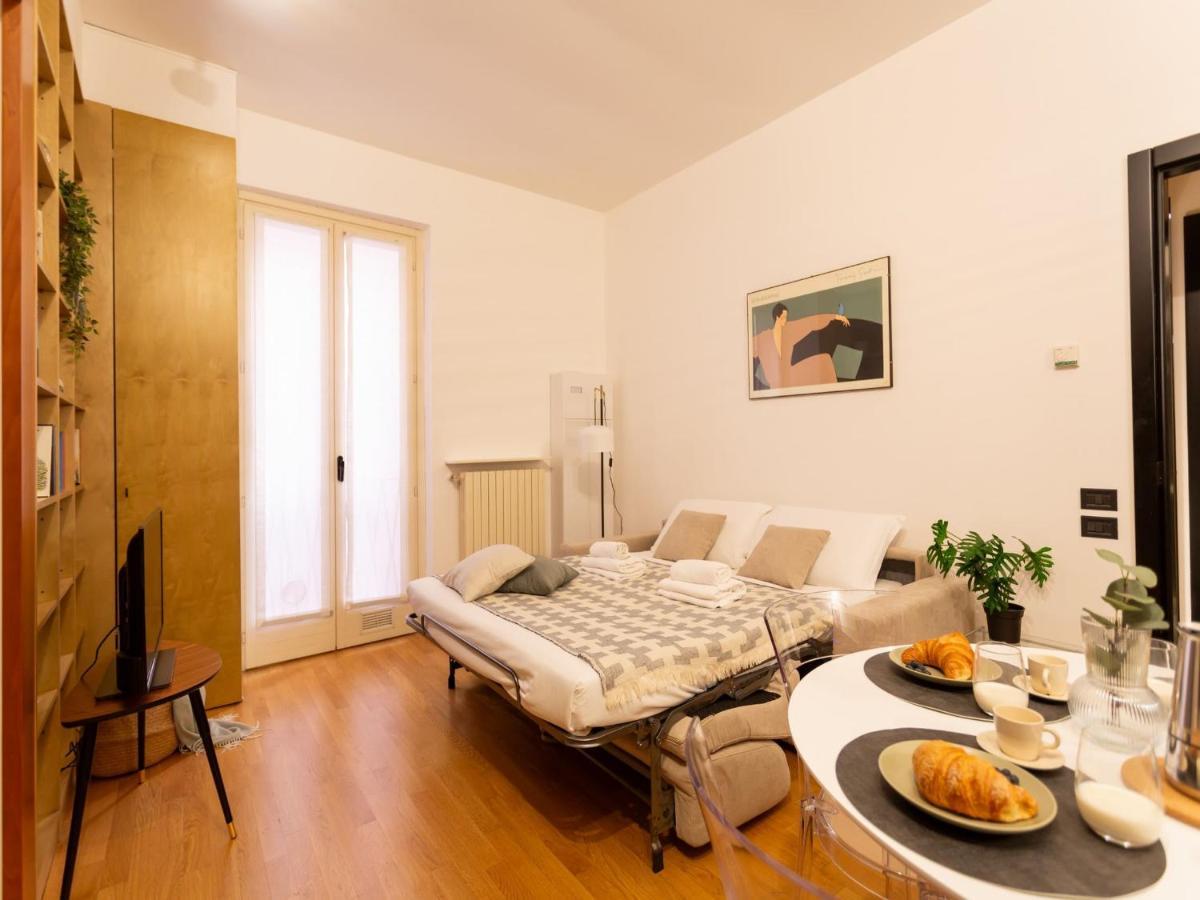מילאנו The Best Rent - Modern Apartment In The Center מראה חיצוני תמונה